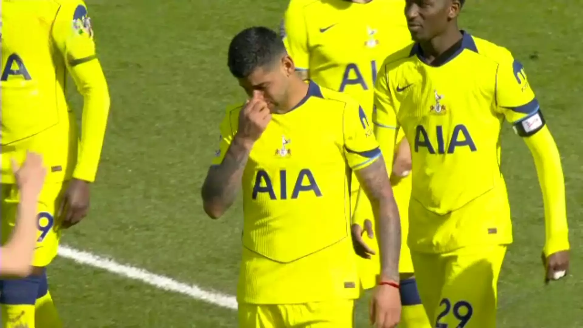 Izbitură teribilă și lacrimi la Tottenham! Momentul care arată locul lui Drăgușin în preferințele lui De Zerbi | FOTO